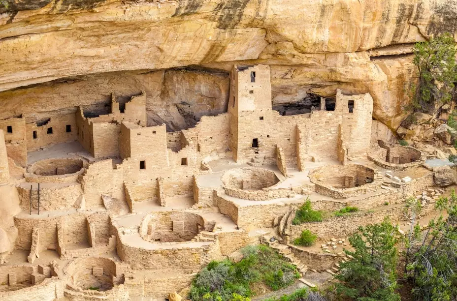 Mesa Verde cliff dwellings