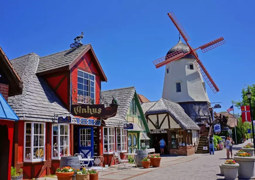 unusual California attractions unusual California attractions