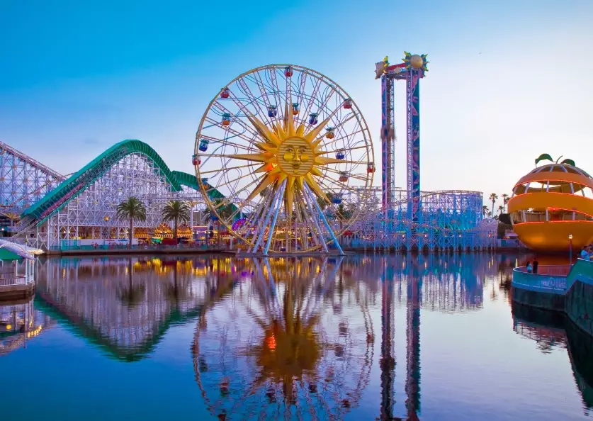 Ultimate Guide to the Best Time to Visit Disneyland in California (2024)