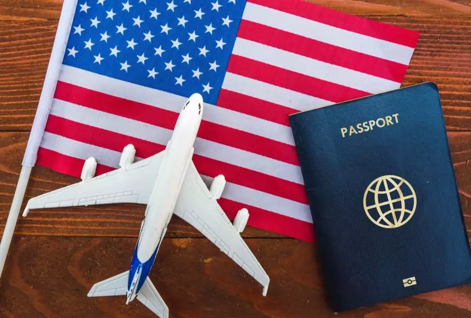 travel essentials for America travel essentials for America