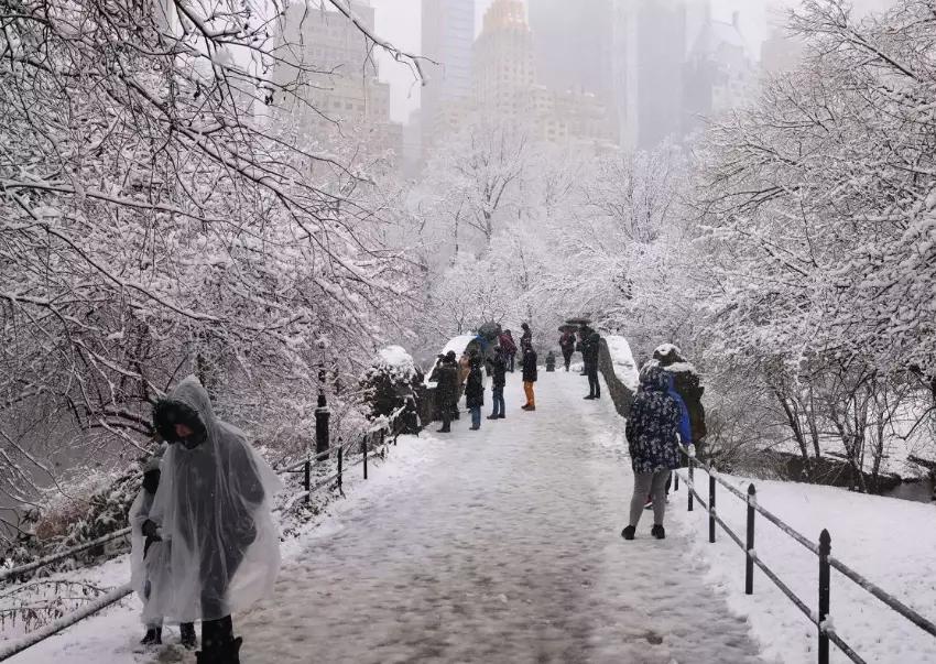 New York snowfall months