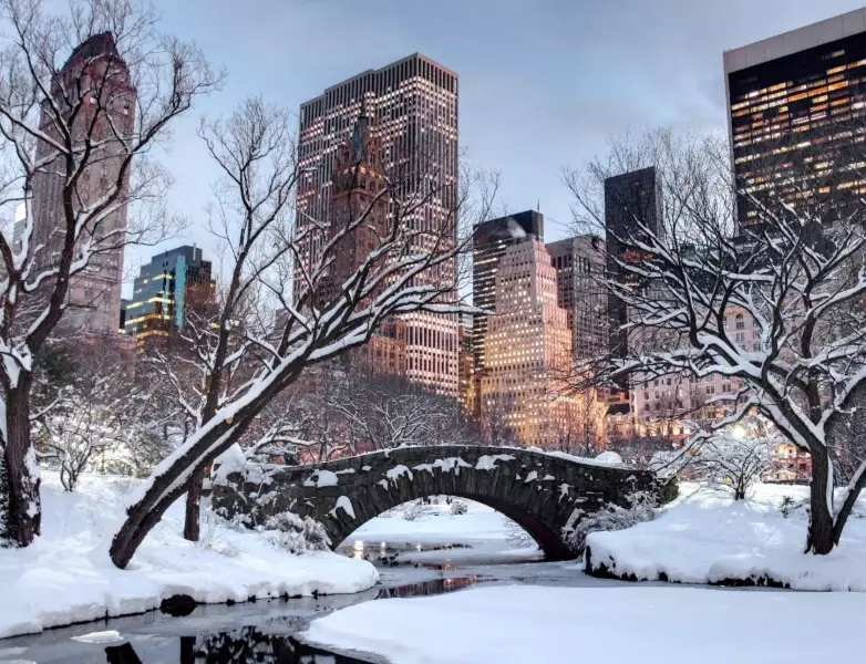 winter travel New York snow