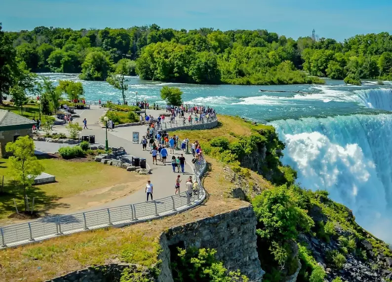 cheapest time to visit USA