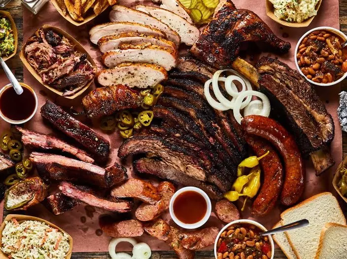 Traditional American Food: A Guide to Classics, History & Where to Eat