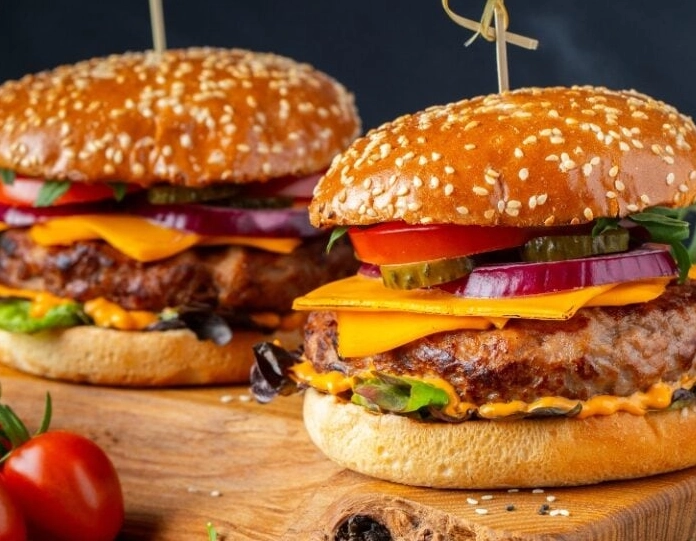 Must-Try American Foods: Names of Good Food in USA & Where to Find Them