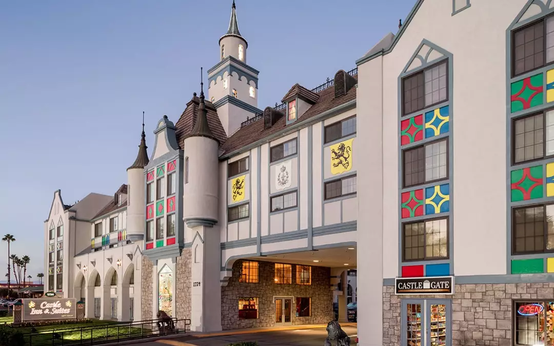 Anaheim hotels near Disneyland